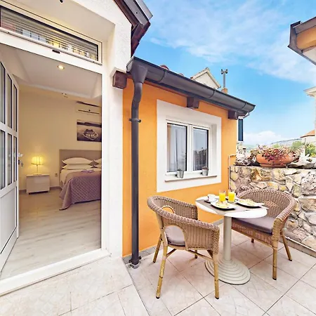 Apartment Private Niko Skradin