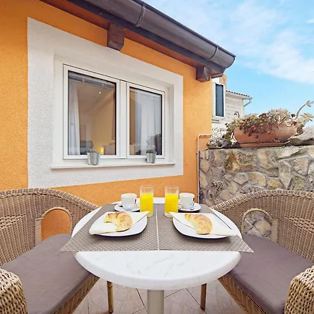 Apartment Private Niko *