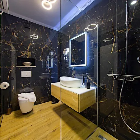 Private Niko Apartment *