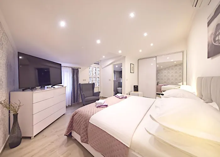 Private Niko Skradin