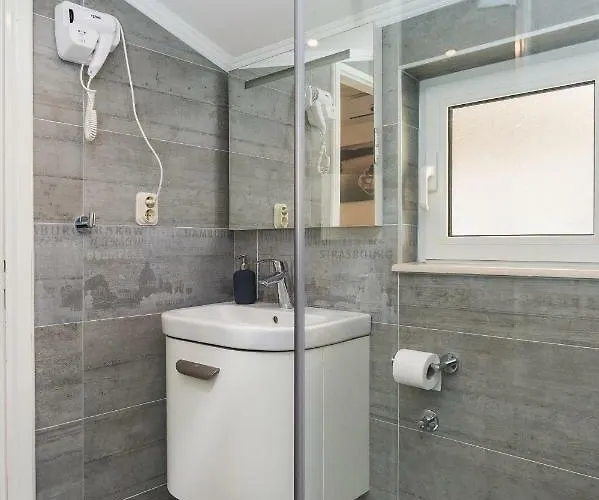 Private Niko Скрадин